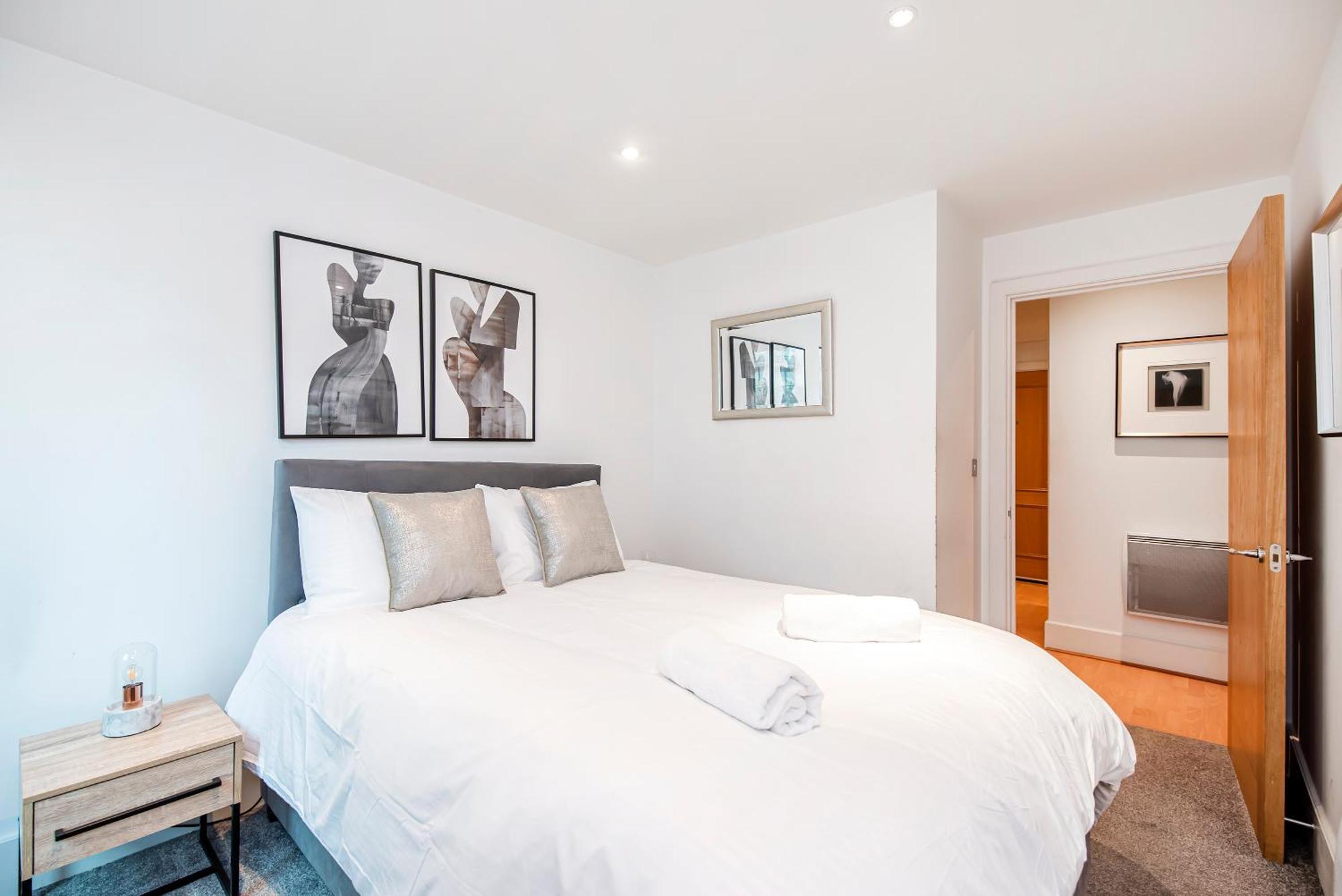 Central 2 Bed With Large Terrace Londen Buitenkant foto